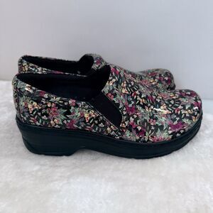Klogs Footwear Floral Professional Shoes Clogs Orthopedic Nurse Loafer Mule 8.5M
